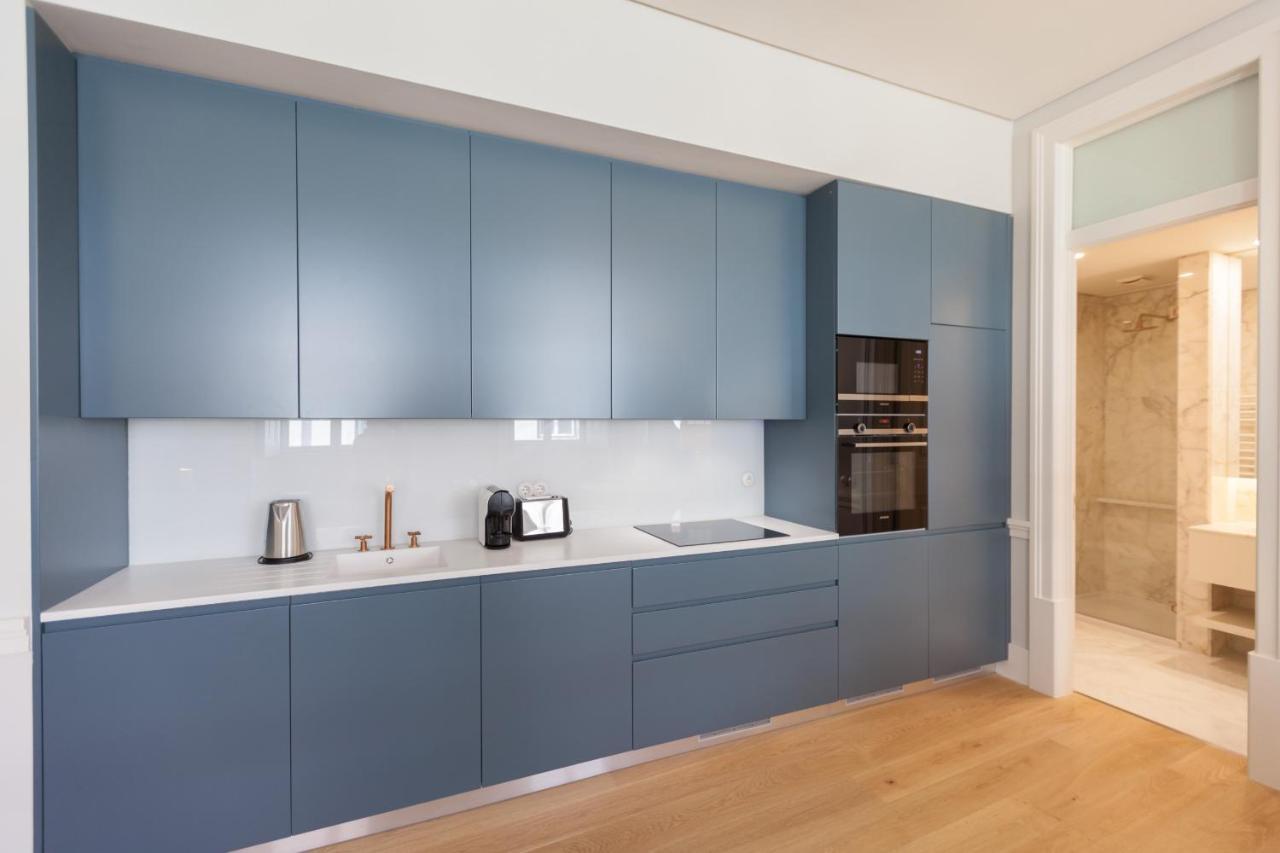 Flh Praca Rossio Bright Apartment ลิสบอน ภายนอก รูปภาพ