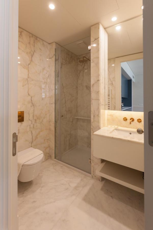 Flh Praca Rossio Bright Apartment ลิสบอน ภายนอก รูปภาพ